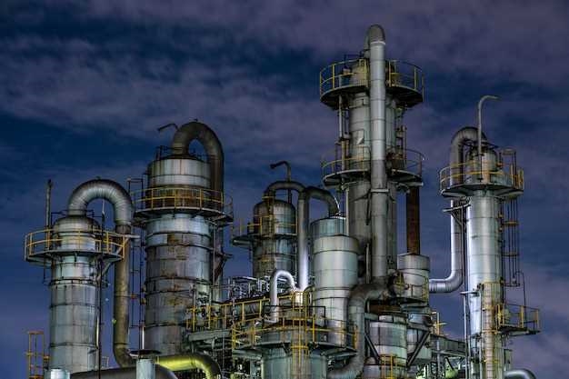 Газотурбинные установки в нефтегазовом комплексе – значимость в добыче, транспорте и переработке углеводородов